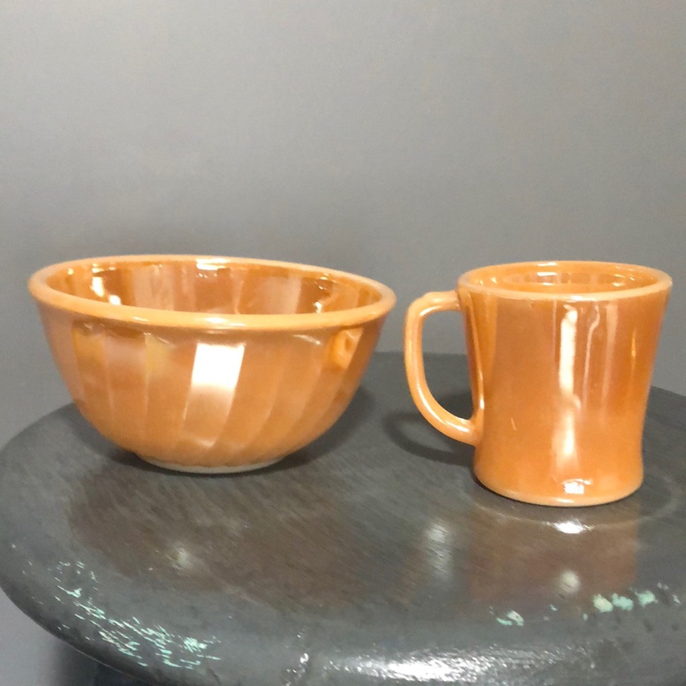 Fire King Peach lustre Vintage bowl, 2 mugs cups - Picture 1 of 17